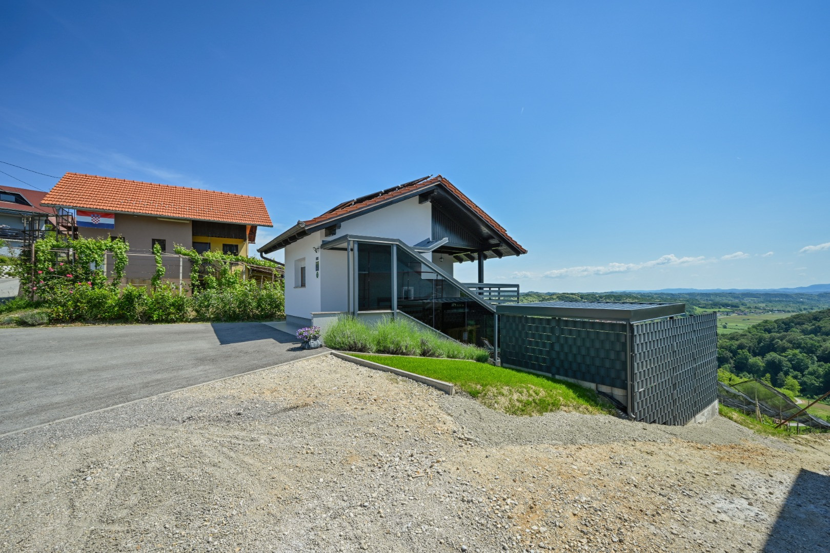 Holiday Home View & Wine - Enjoy in the View and Wine from the Jacuzzi, View & Wine with jacuzzi, Dubrovčan, Hrvatsko zagorje, Croatia Dubrovčan